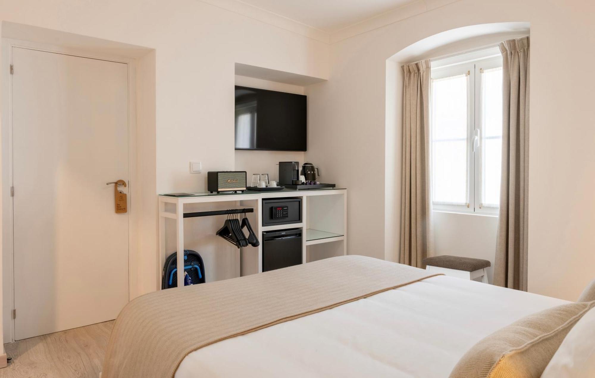 Azinheira Suites Townhouse - Alojamento Turistico (Adults Only) 엘바스 외부 사진