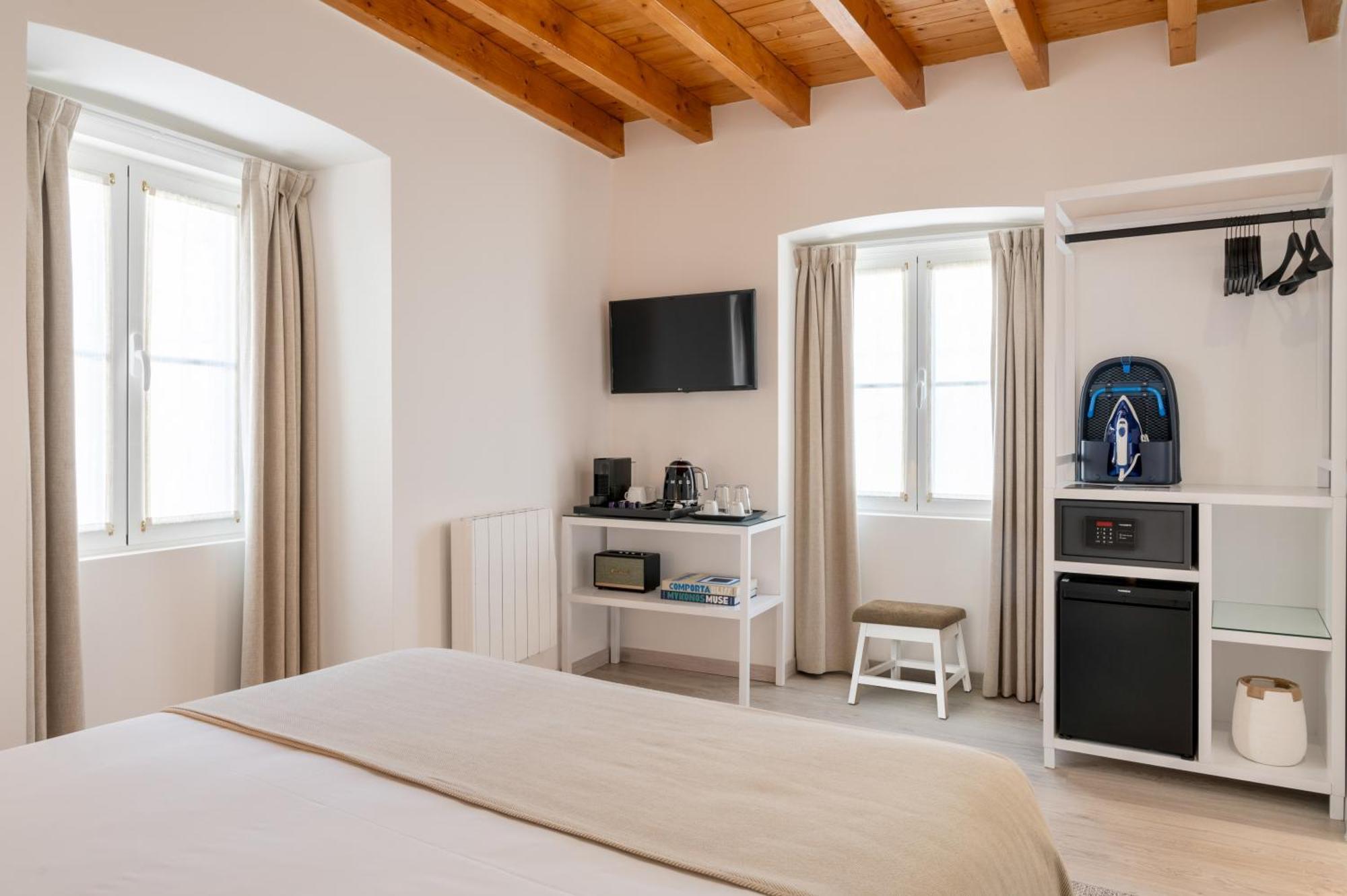 Azinheira Suites Townhouse - Alojamento Turistico (Adults Only) 엘바스 외부 사진