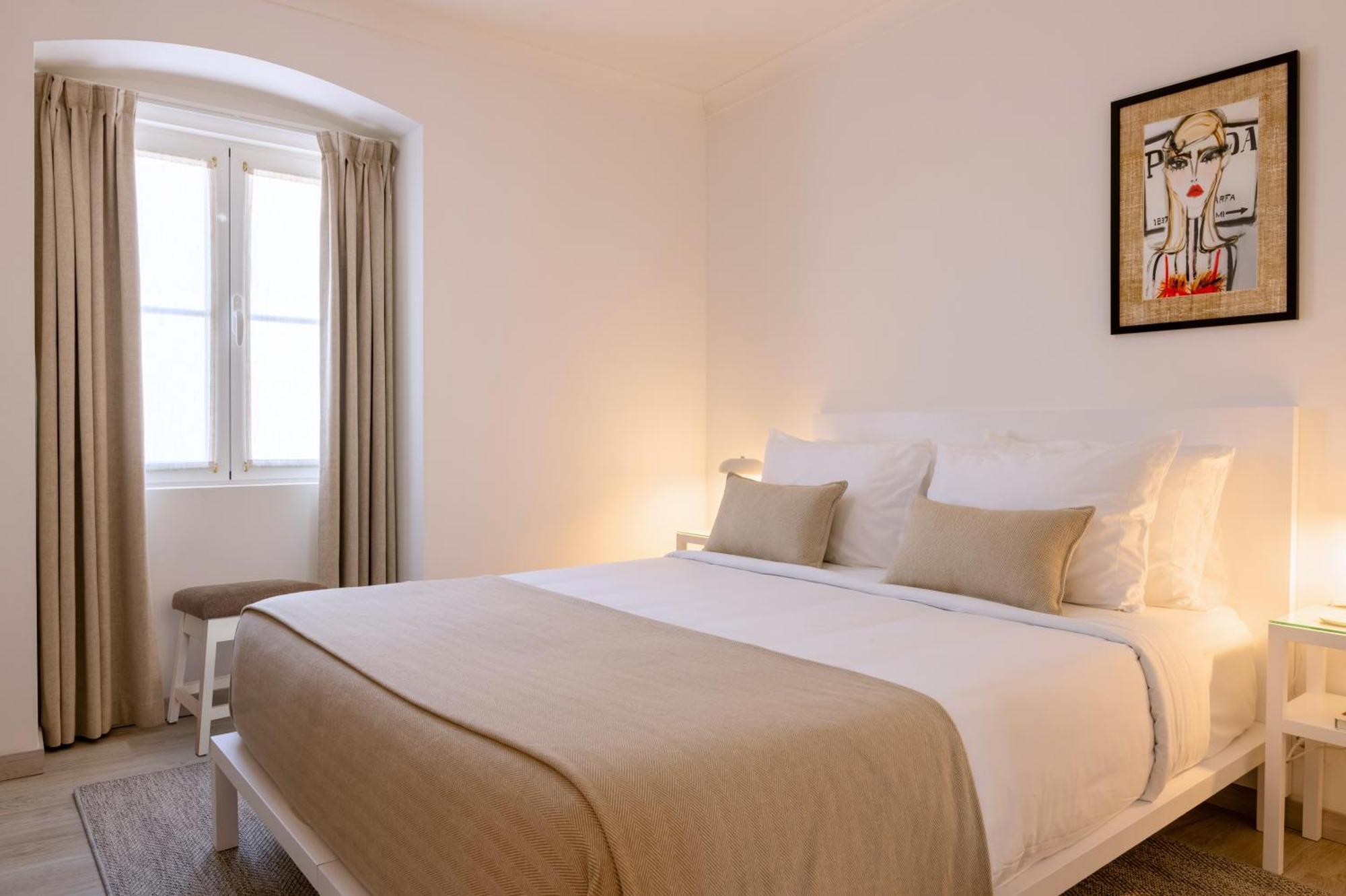 Azinheira Suites Townhouse - Alojamento Turistico (Adults Only) 엘바스 외부 사진