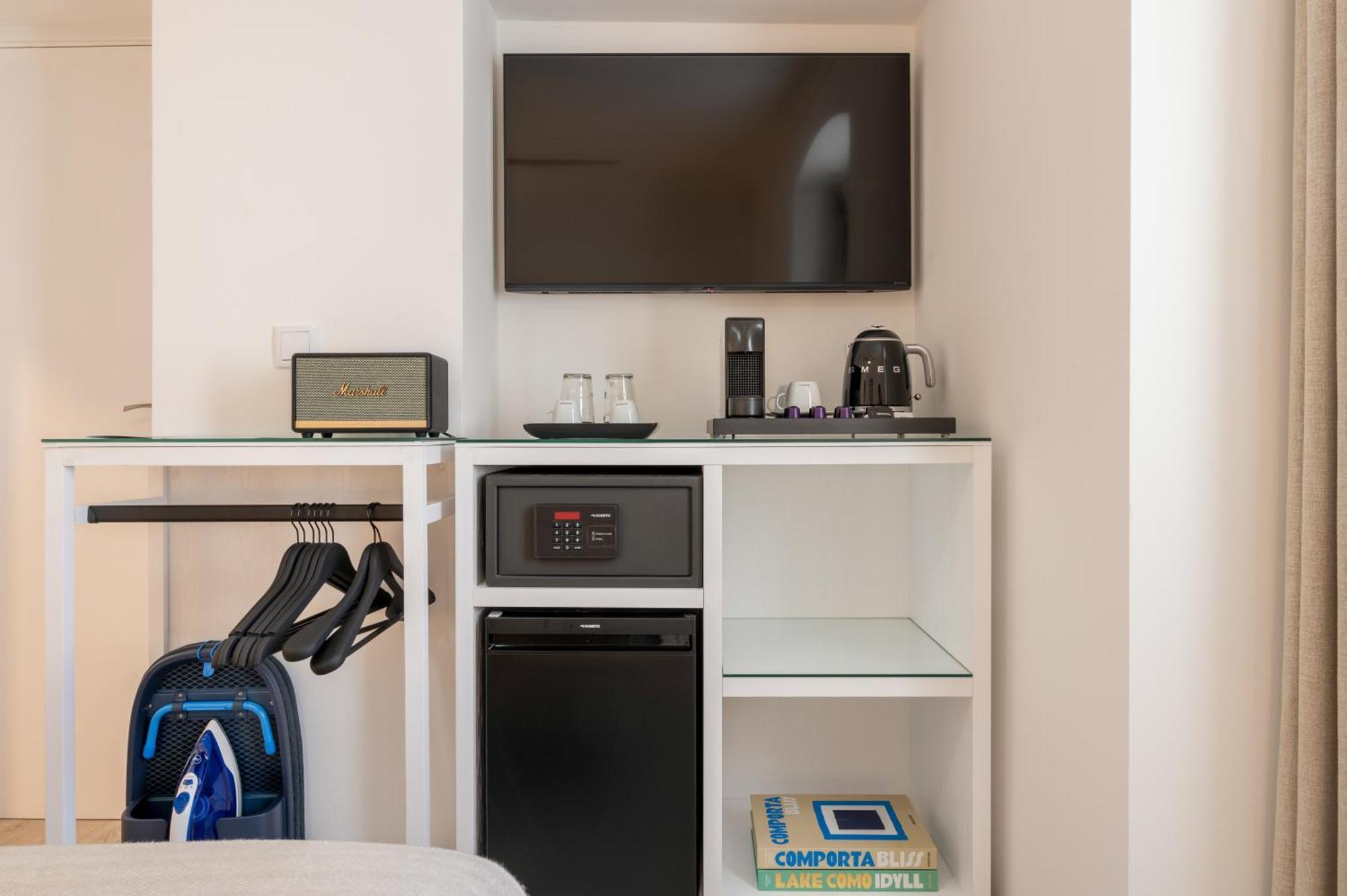 Azinheira Suites Townhouse - Alojamento Turistico (Adults Only) 엘바스 외부 사진