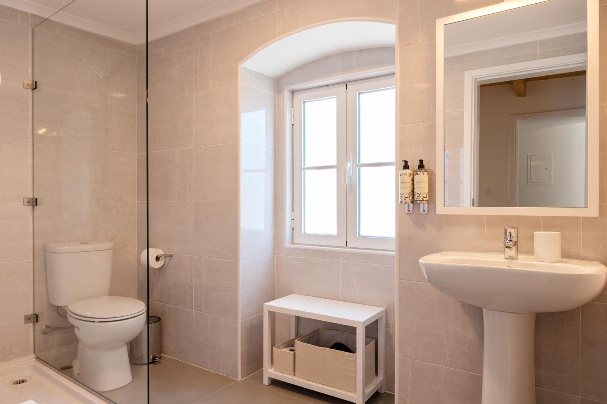 Azinheira Suites Townhouse - Alojamento Turistico (Adults Only) 엘바스 외부 사진