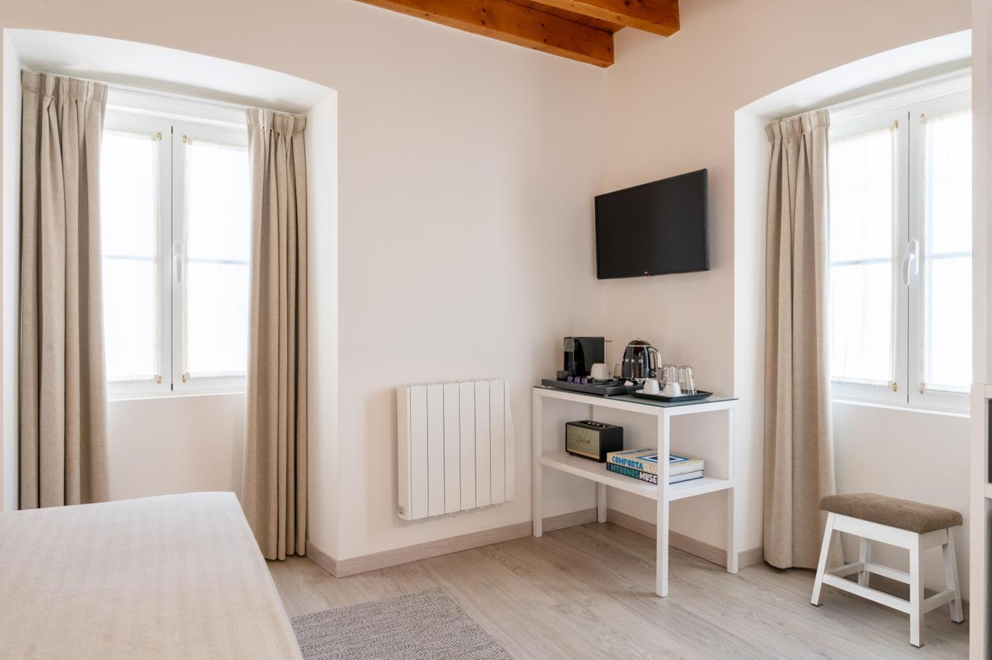 Azinheira Suites Townhouse - Alojamento Turistico (Adults Only) 엘바스 객실 사진