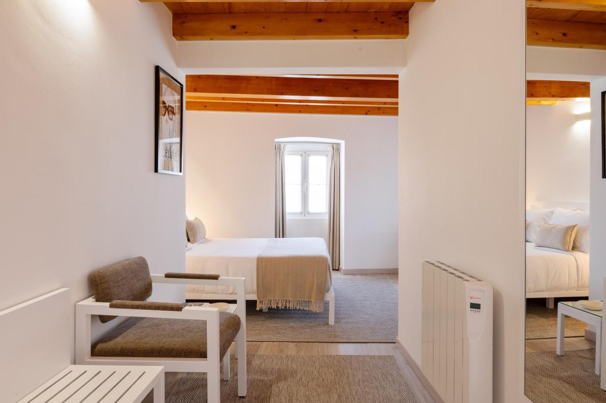 Azinheira Suites Townhouse - Alojamento Turistico (Adults Only) 엘바스 객실 사진